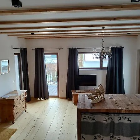Traeglhof Apartman Hirschau